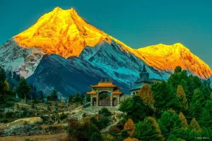 Manaslu Circuit Trek 2025/2026 Guide: Why, When & How to Trek